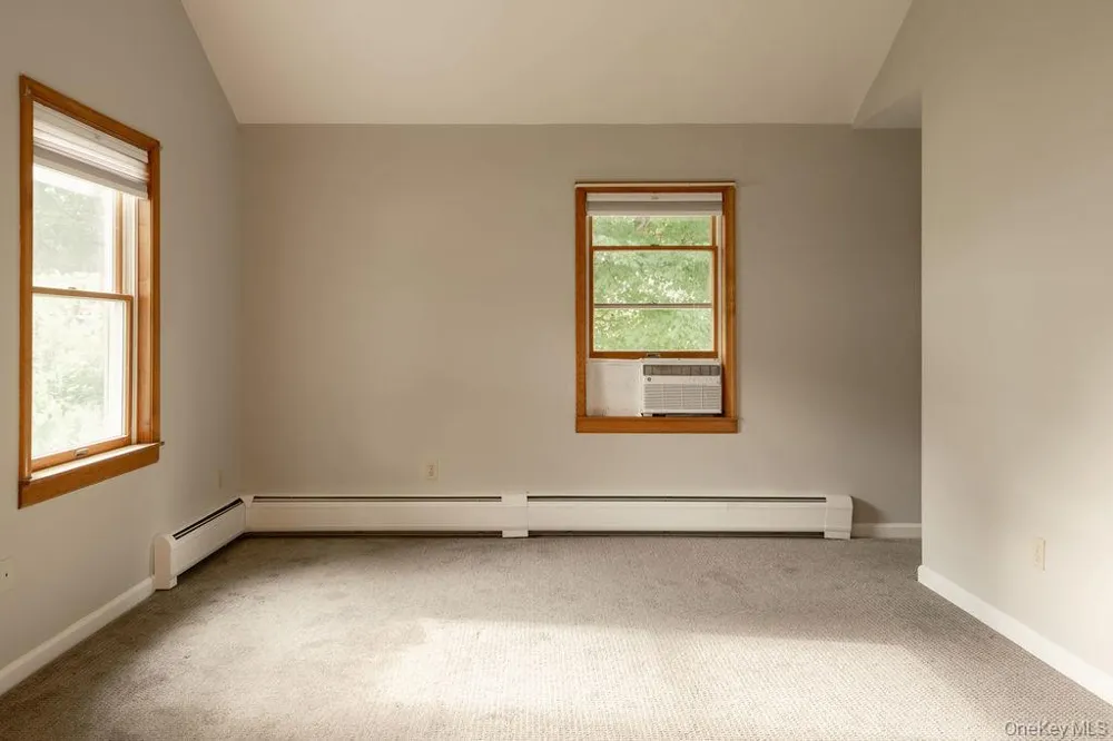 2327 Salt Point Turnpike Clinton Corners, NY 12514