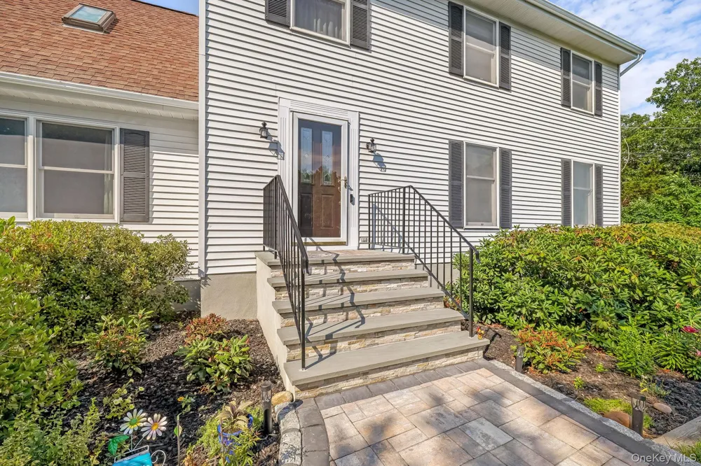 185 Rombout Road Pleasant Valley, NY 12569