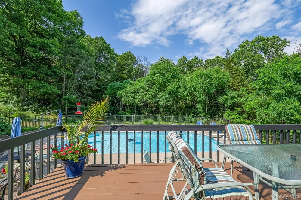 185 Rombout Road Pleasant Valley, NY 12569