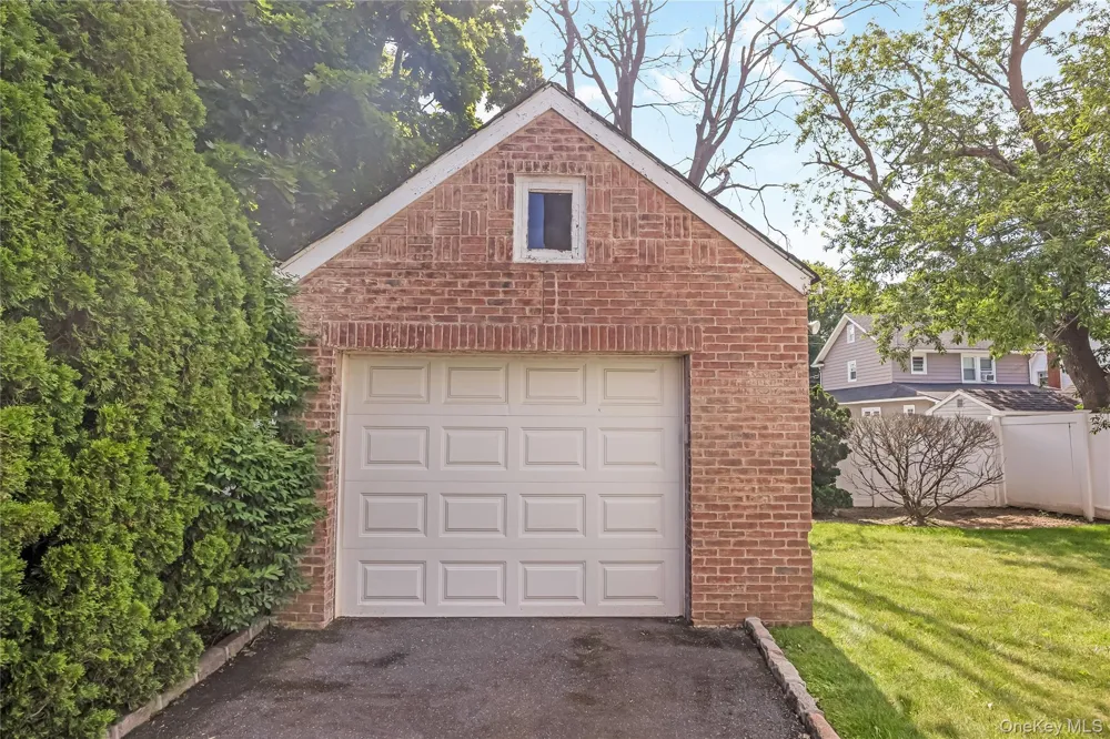 69 Vernon Avenue Rockville Centre, NY 11570