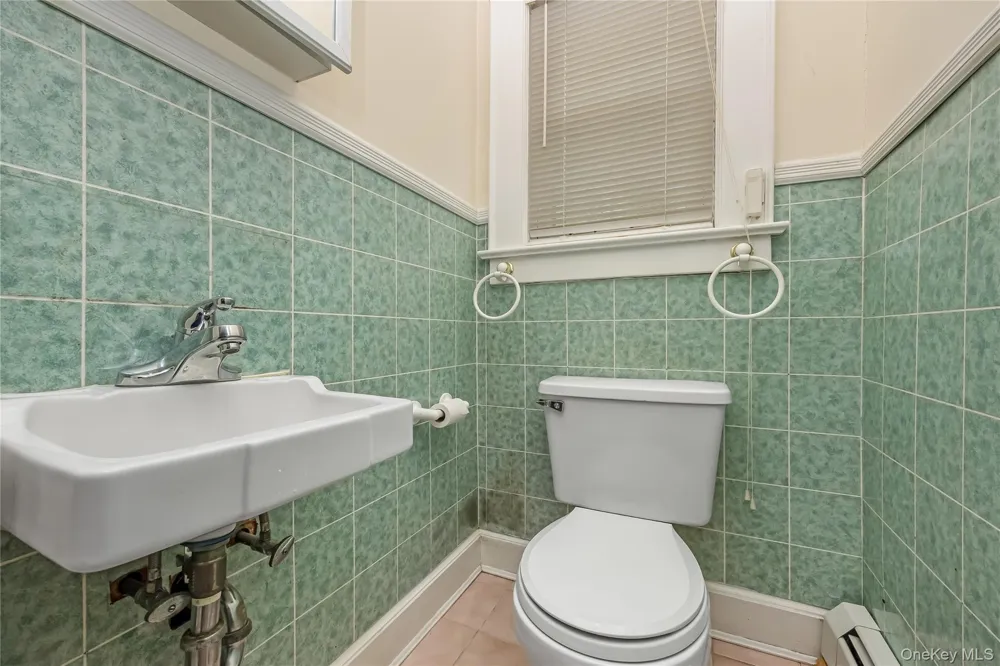 69 Vernon Avenue Rockville Centre, NY 11570