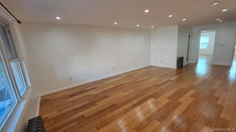11443 199th Street #1 Floor