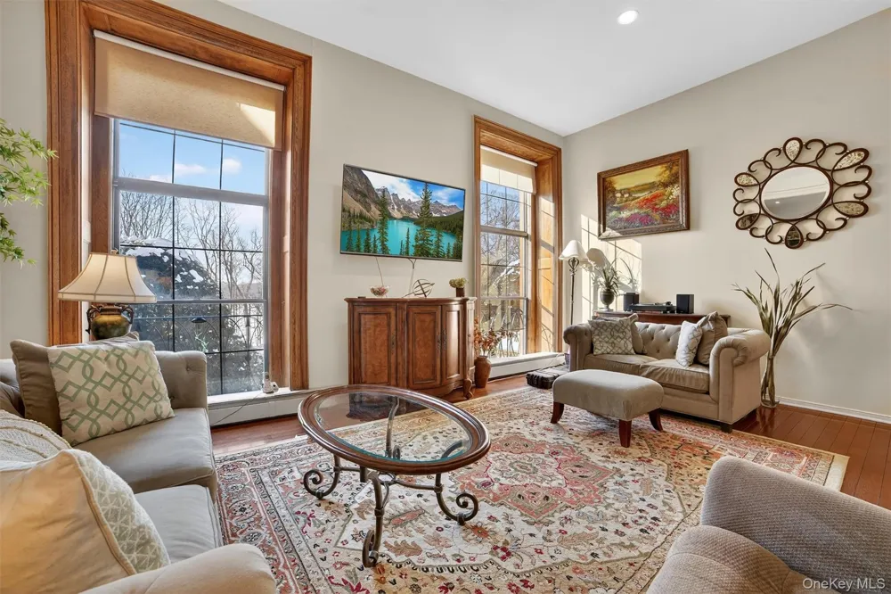 341 Furnace Dock Road #11 Cortlandt Manor, NY 10567