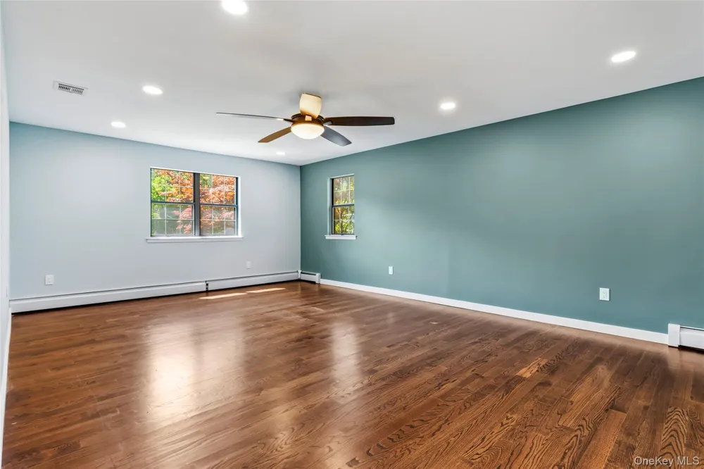 94 Bagatelle Road Dix Hills, NY 11746