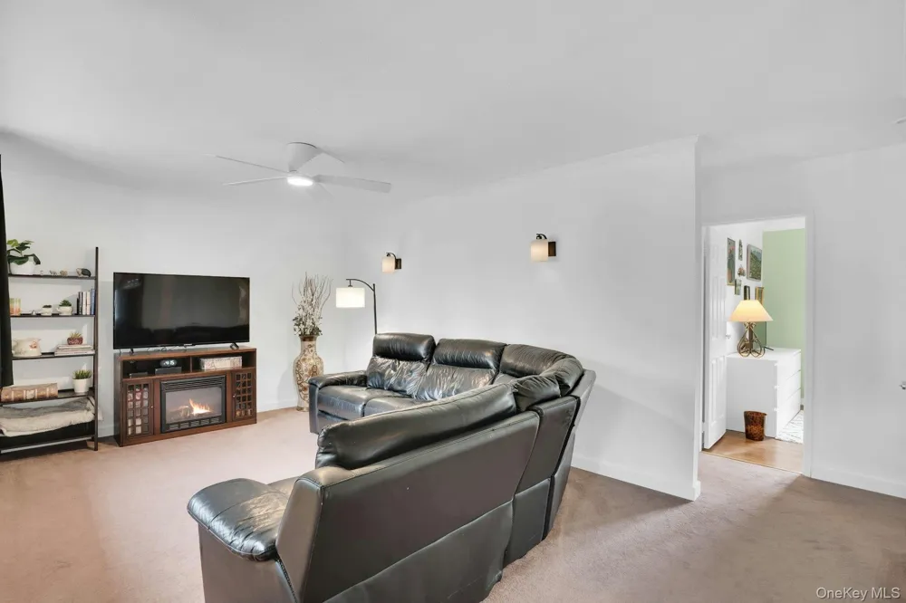 5 Stagg Lane Commack, NY 11725