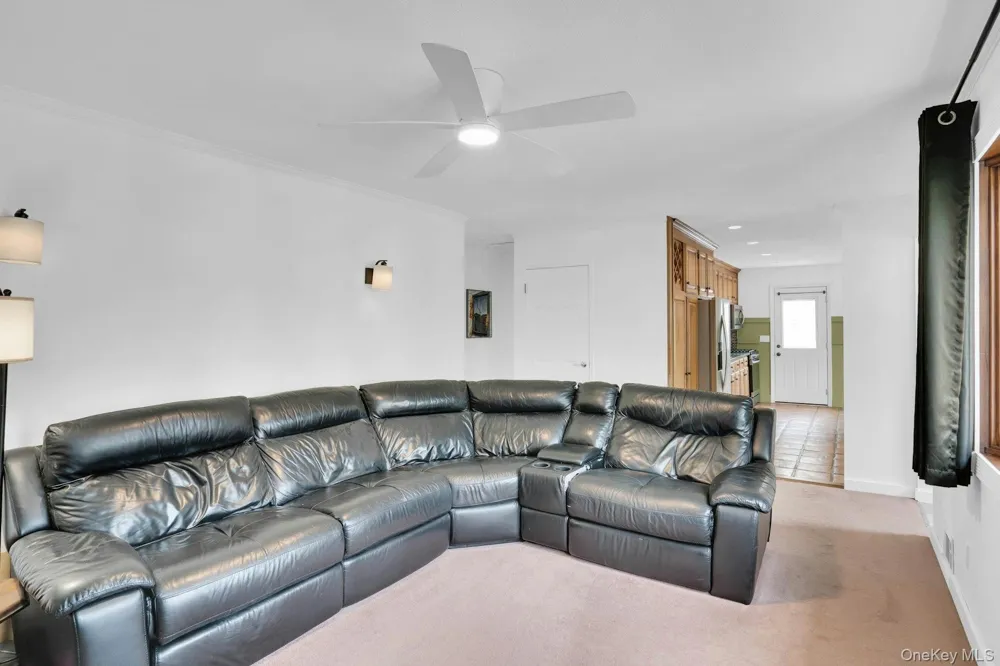 5 Stagg Lane Commack, NY 11725