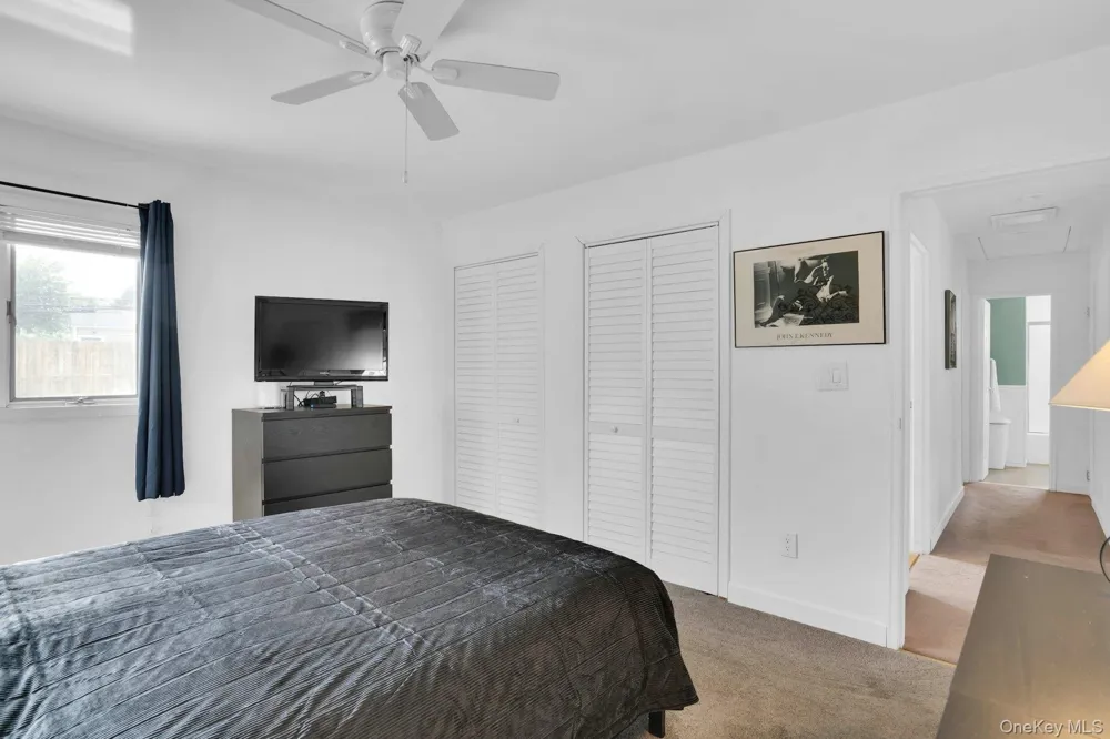 5 Stagg Lane Commack, NY 11725