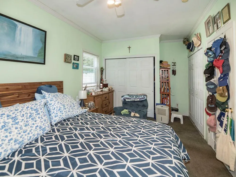 306 Clay Avenue West Islip, NY 11795