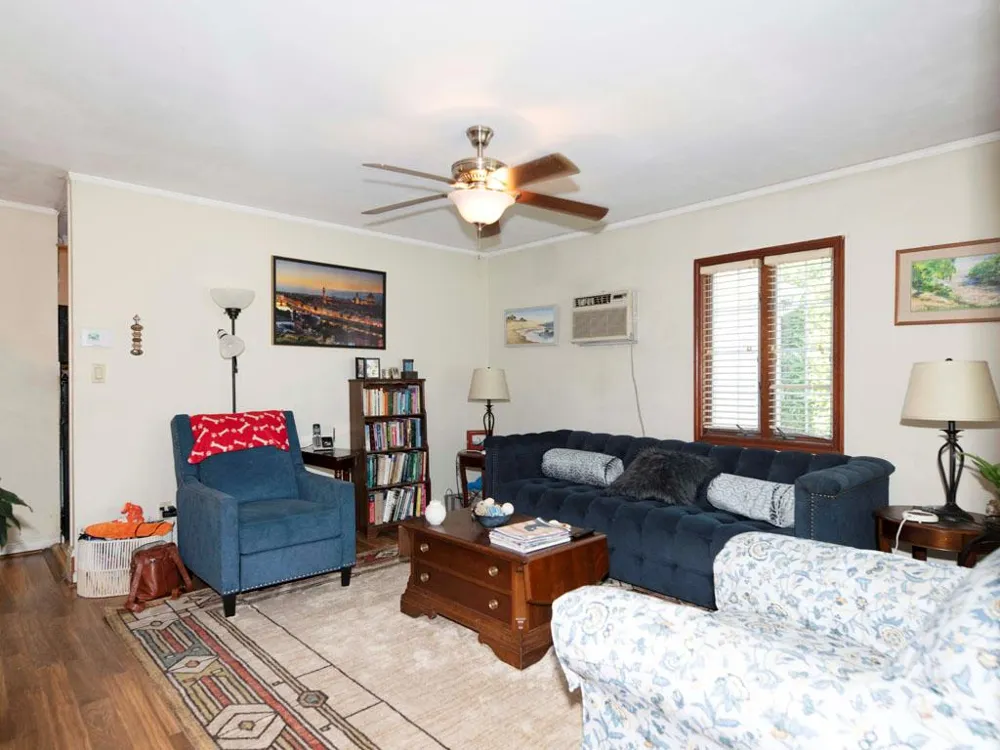 306 Clay Avenue West Islip, NY 11795