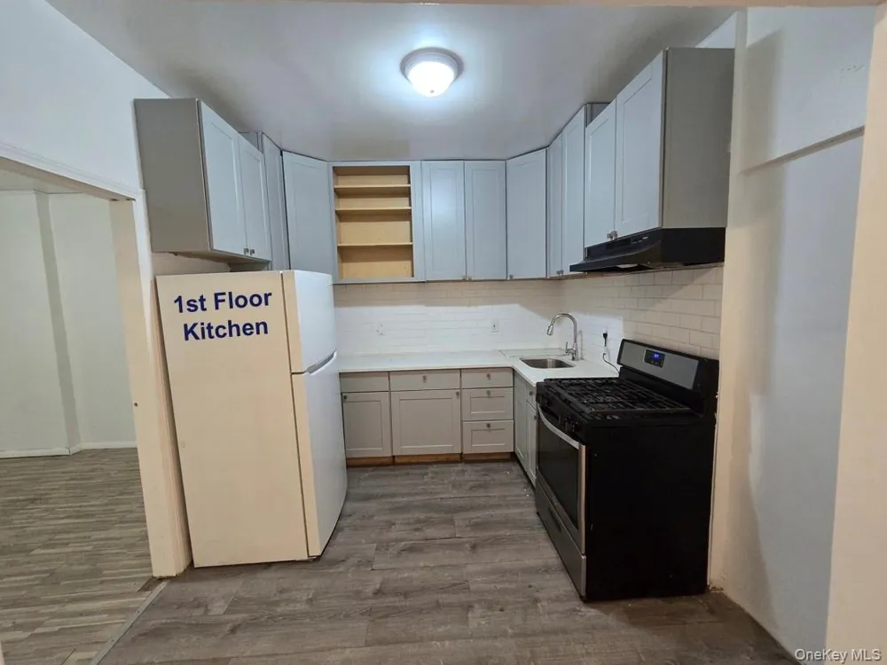 9218 Liberty Avenue Ozone Park, NY 11417