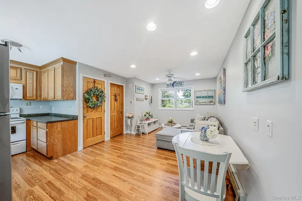 104 21st Street Wading River, NY 11792