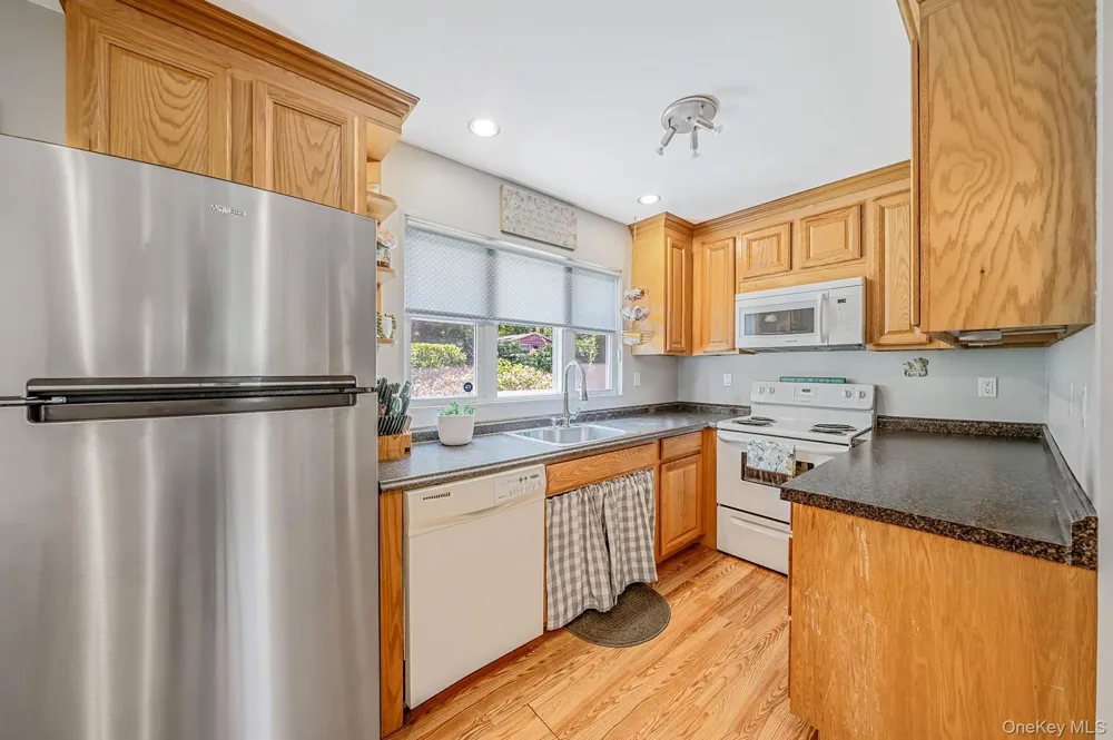 104 21st Street Wading River, NY 11792