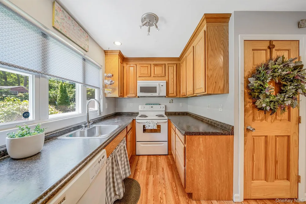 104 21st Street Wading River, NY 11792