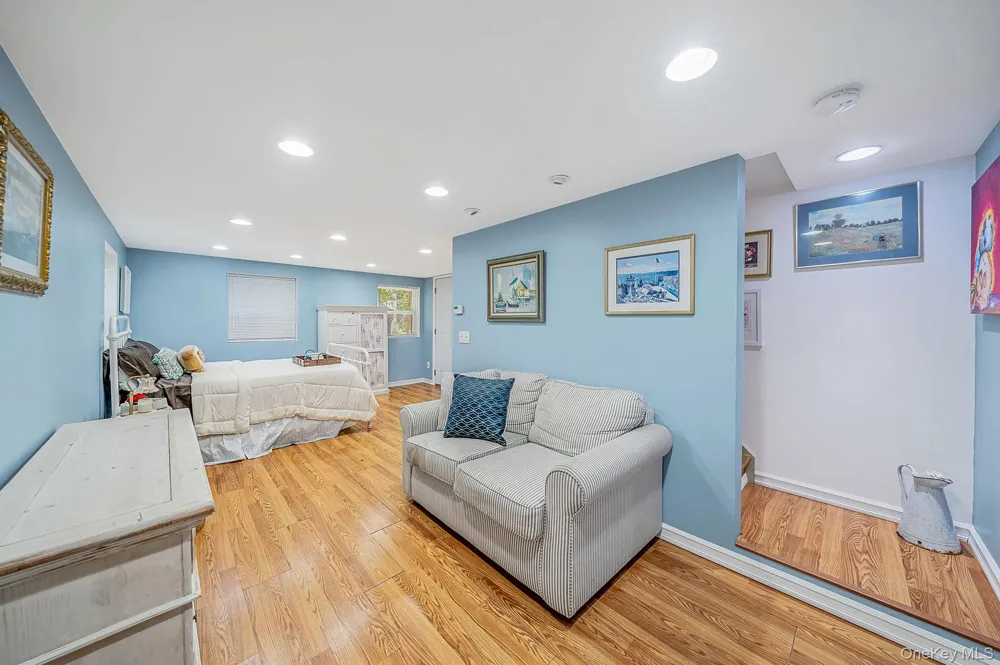 104 21st Street Wading River, NY 11792