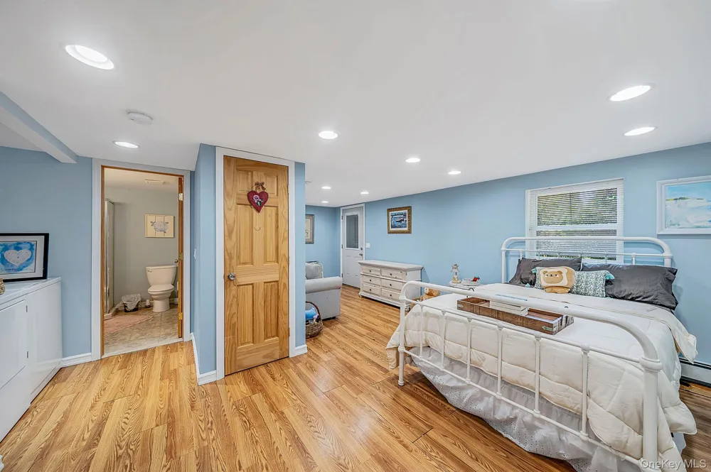 104 21st Street Wading River, NY 11792