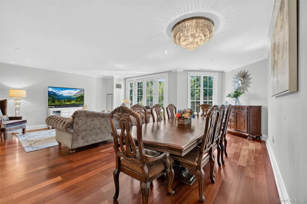 436 Trump Park Shrub Oak, NY 10588