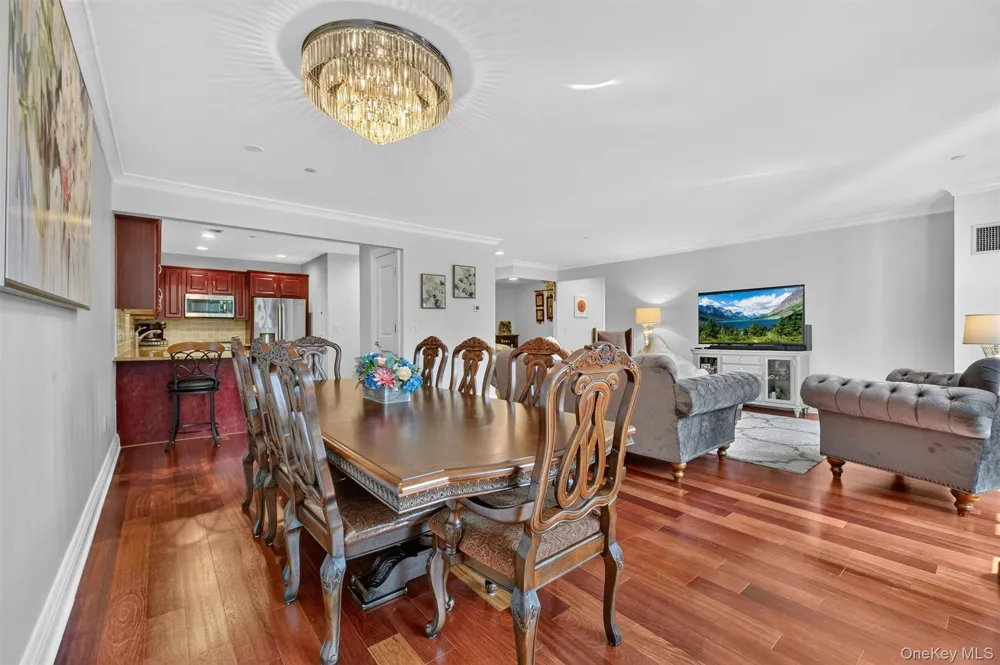 436 Trump Park Shrub Oak, NY 10588