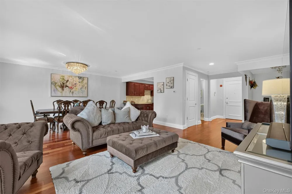 436 Trump Park Shrub Oak, NY 10588
