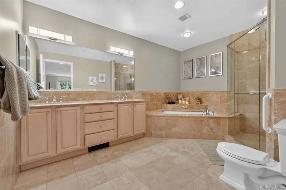 436 Trump Park Shrub Oak, NY 10588