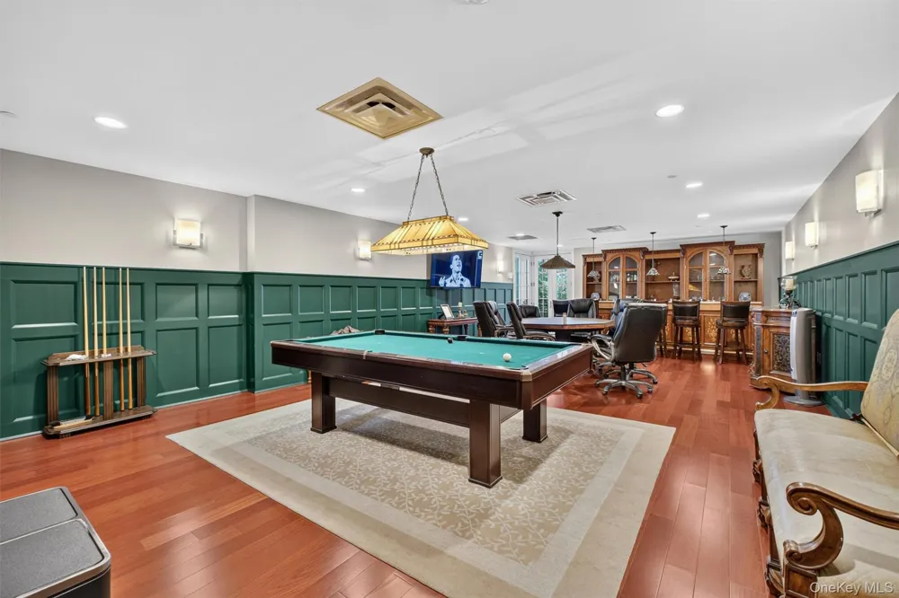 436 Trump Park Shrub Oak, NY 10588