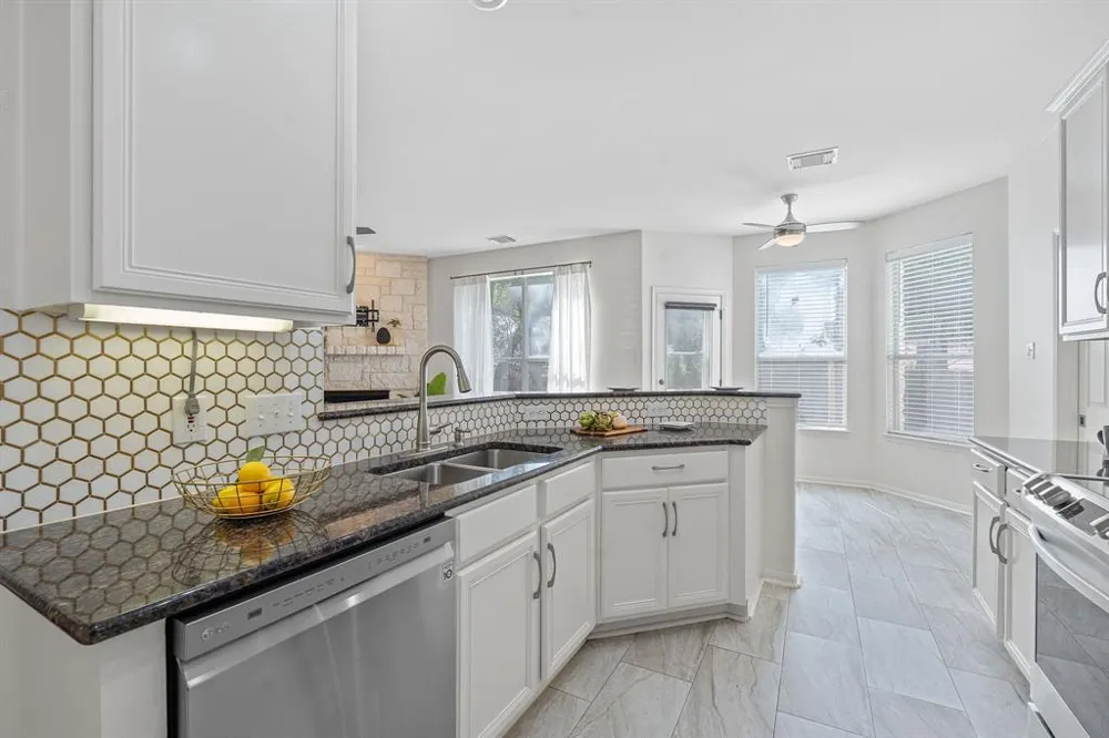 13202 Fawn Valley Drive Cedar Park, TX 78613