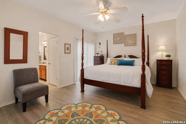 9103 Windgarden Cir Windcrest, TX 78239