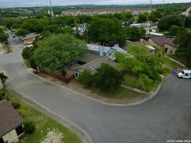 9103 Windgarden Cir Windcrest, TX 78239