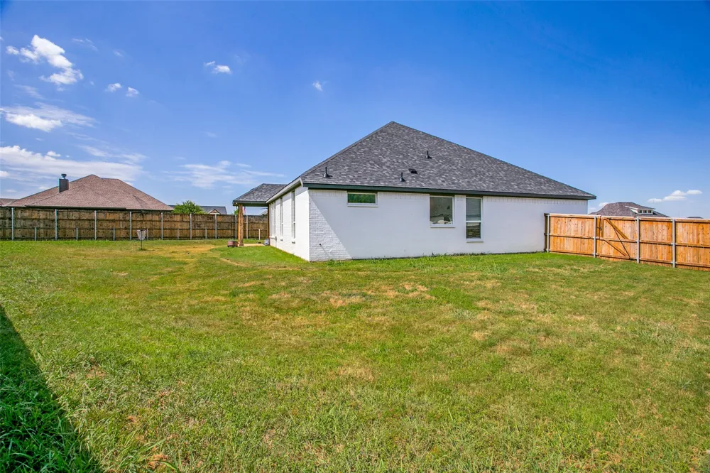 104 Bent Creek Court Cleburne, TX 76033
