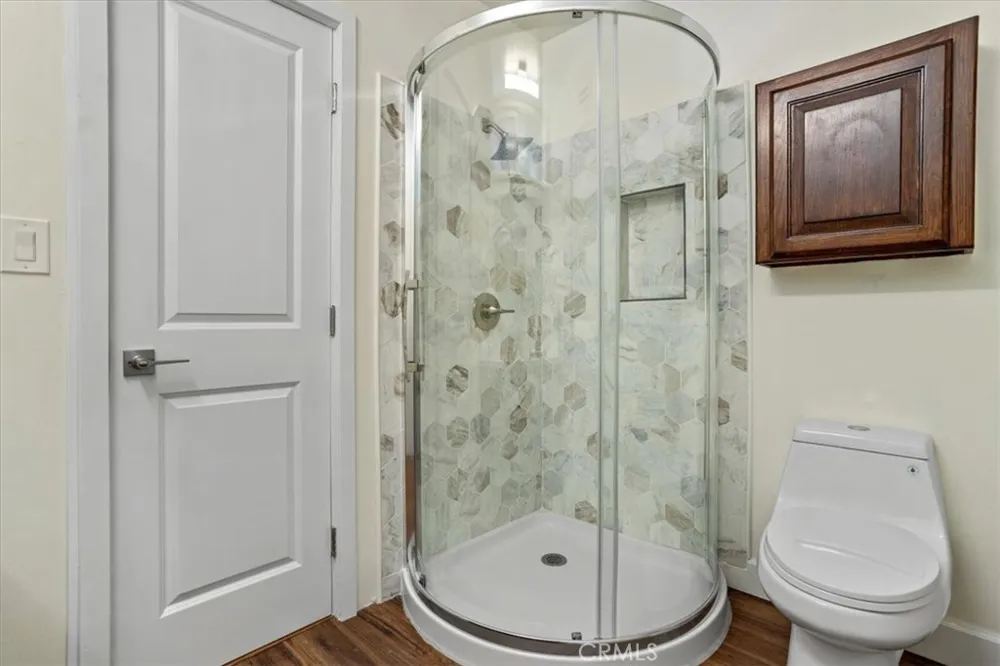 7942 De Soto Avenue Canoga Park, CA 91304