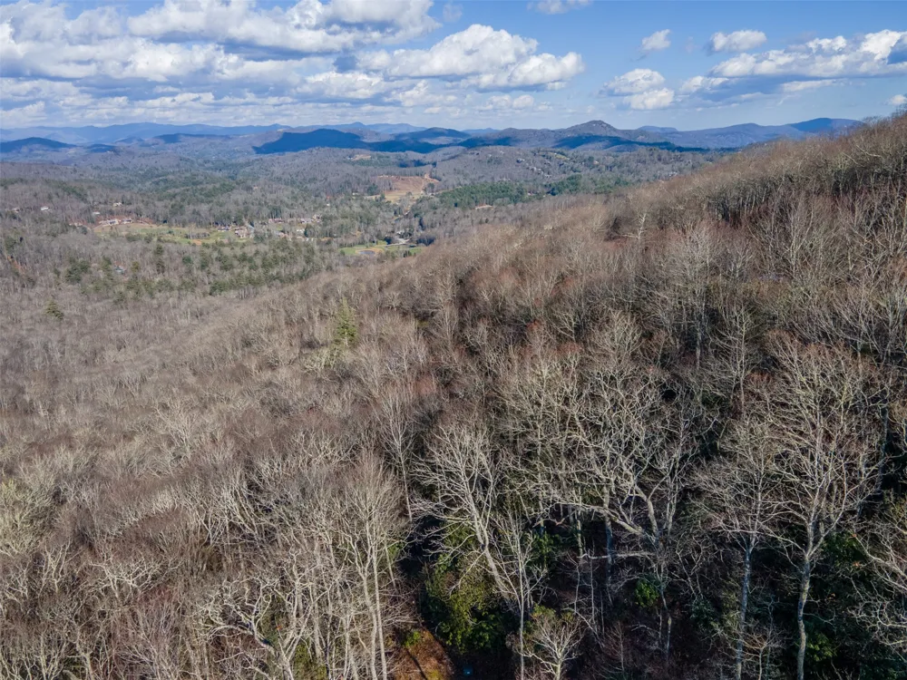 168 Windrush Trail Highlands, NC 28741