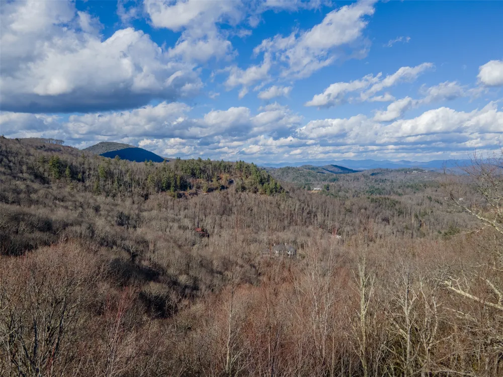 168 Windrush Trail Highlands, NC 28741
