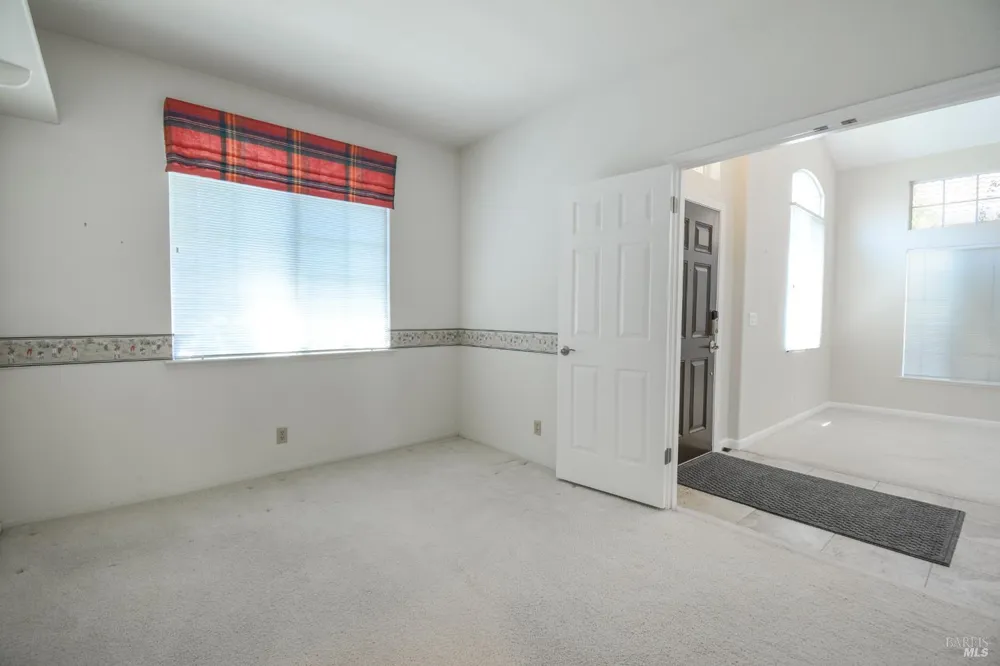 613 Edenderry Drive Vacaville, CA 95688