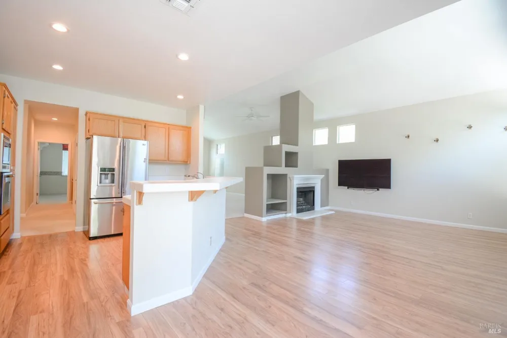 613 Edenderry Drive Vacaville, CA 95688
