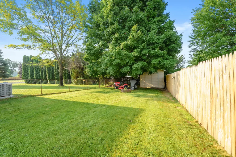 150 Gull Pointe Drive Bedford Charter Township, MI 49017