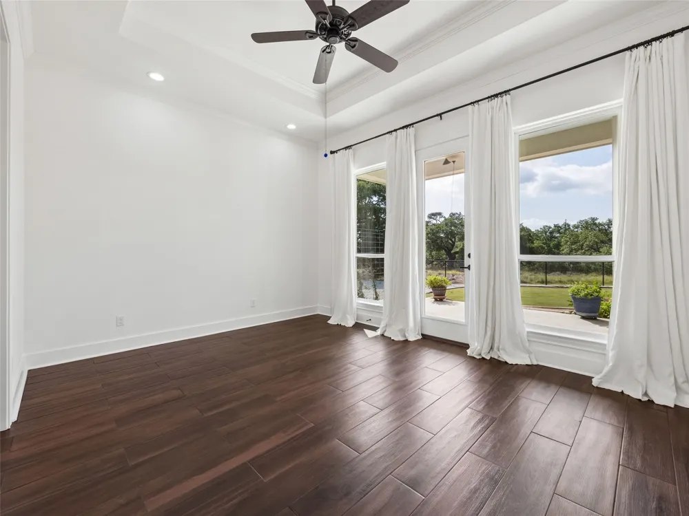 109 Serapia Garza Blanco, TX 78606
