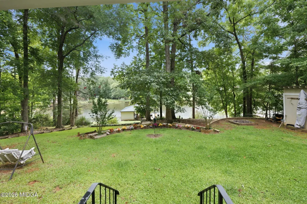 91 Lakeview Circle Sparta, GA 31087