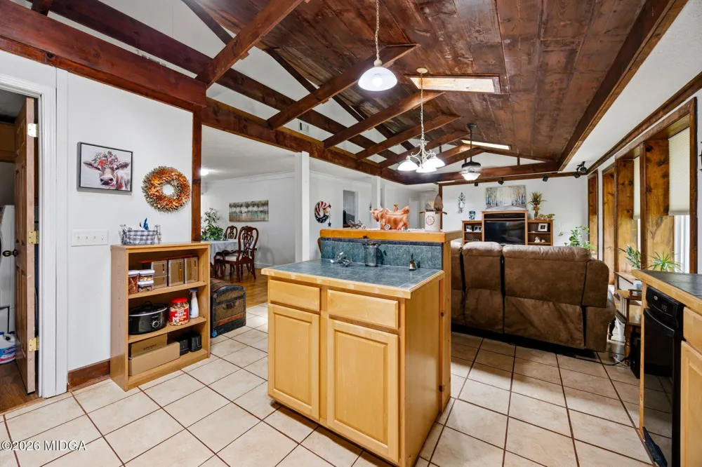 91 Lakeview Circle Sparta, GA 31087