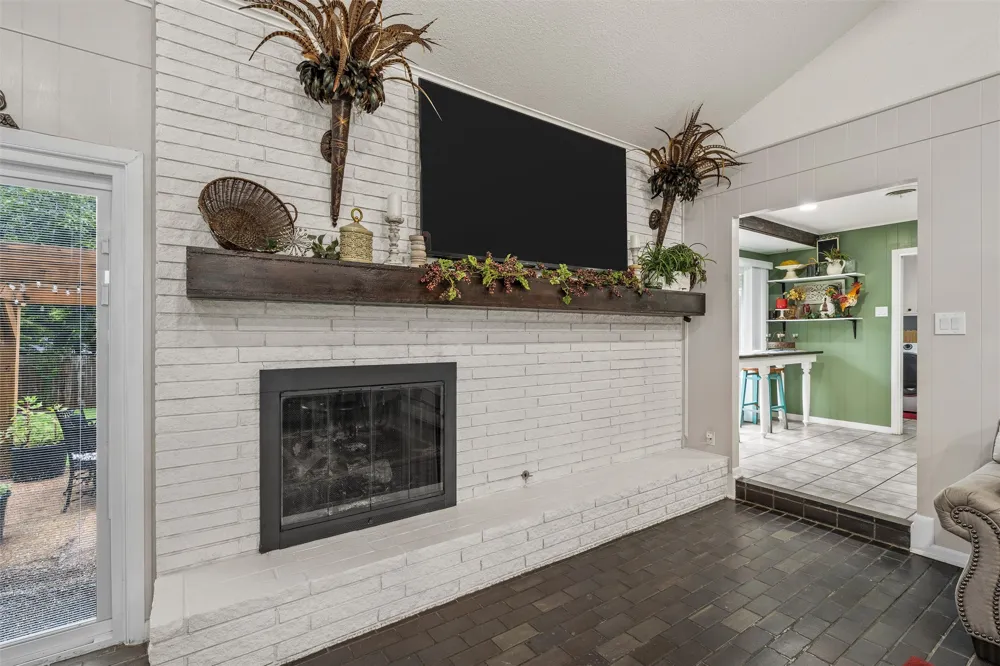 1124 Sierra Drive Woodway, TX 76712
