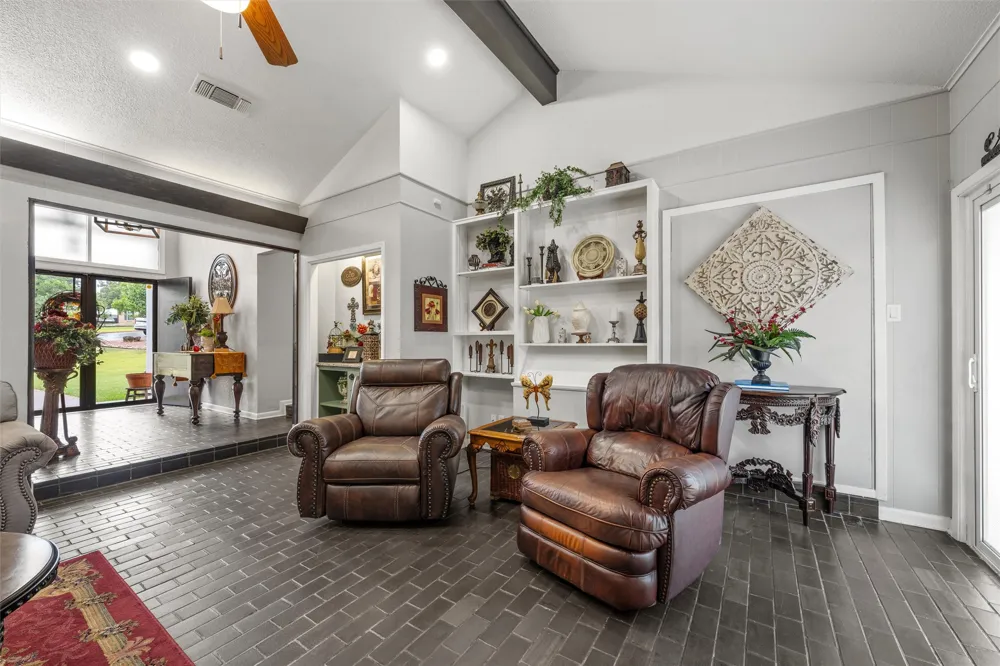 1124 Sierra Drive Woodway, TX 76712