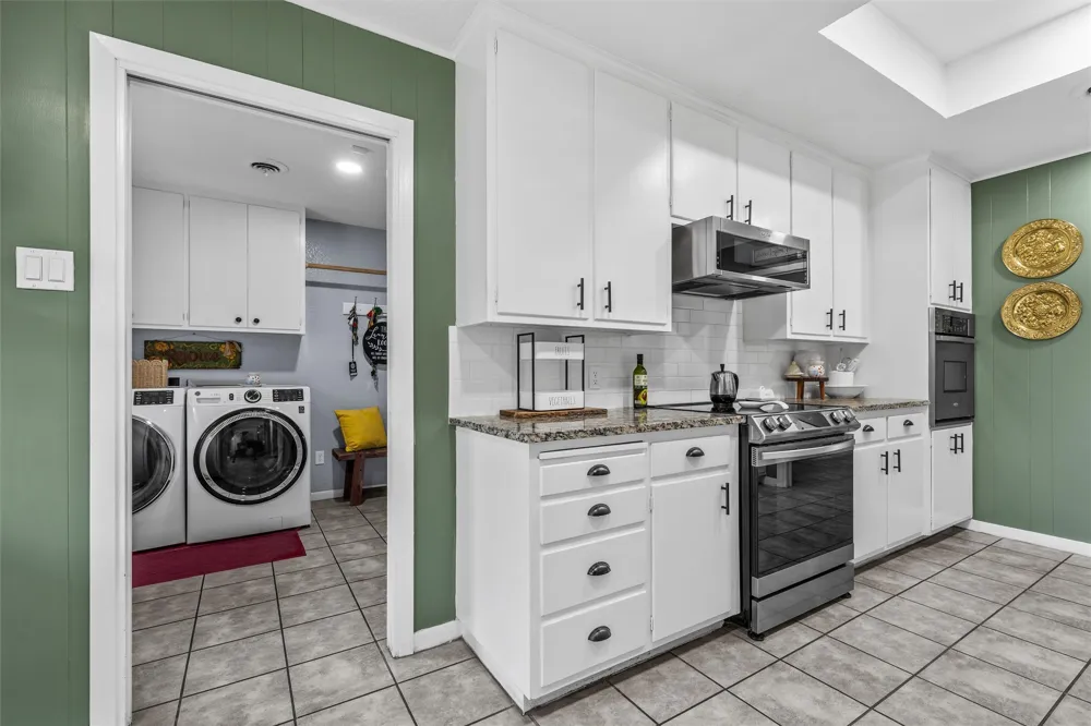 1124 Sierra Drive Woodway, TX 76712