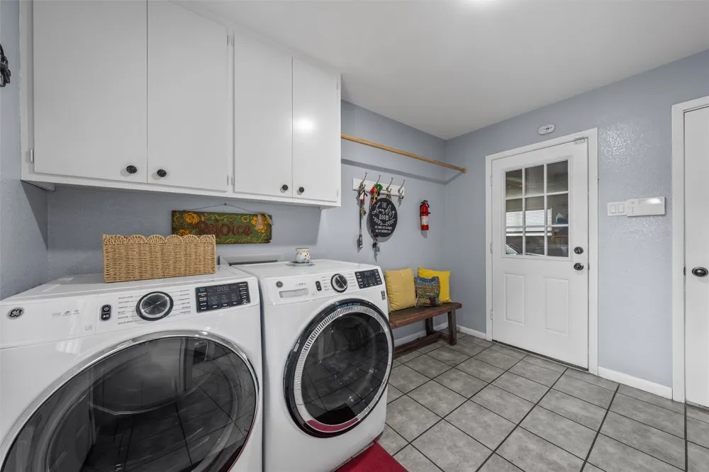 1124 Sierra Drive Woodway, TX 76712