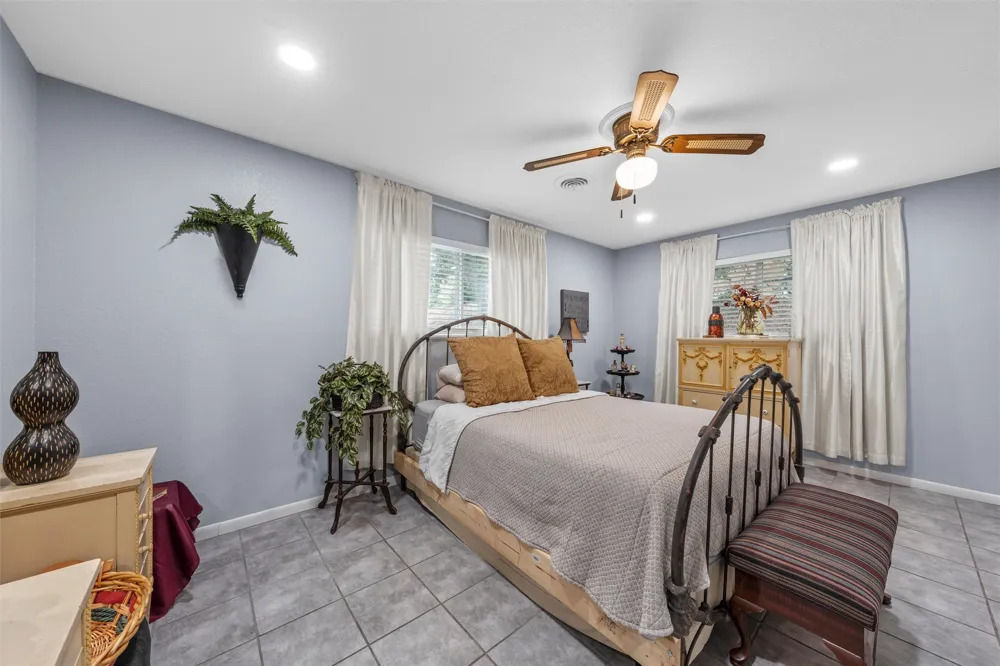 1124 Sierra Drive Woodway, TX 76712