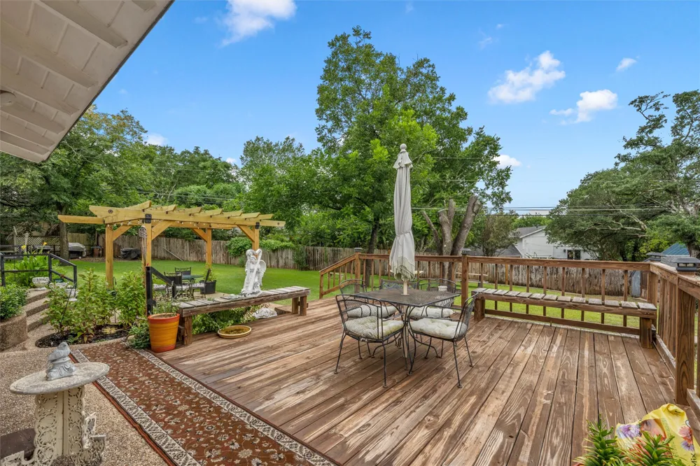 1124 Sierra Drive Woodway, TX 76712