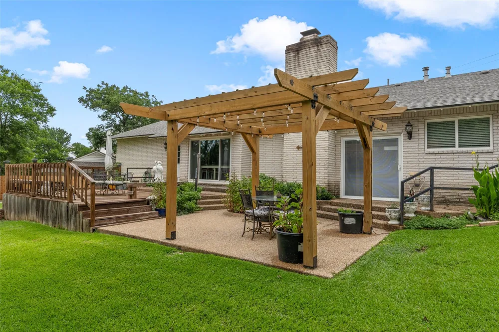 1124 Sierra Drive Woodway, TX 76712