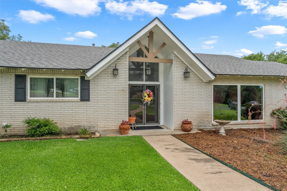 1124 Sierra Drive Woodway, TX 76712