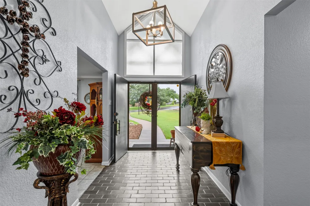1124 Sierra Drive Woodway, TX 76712