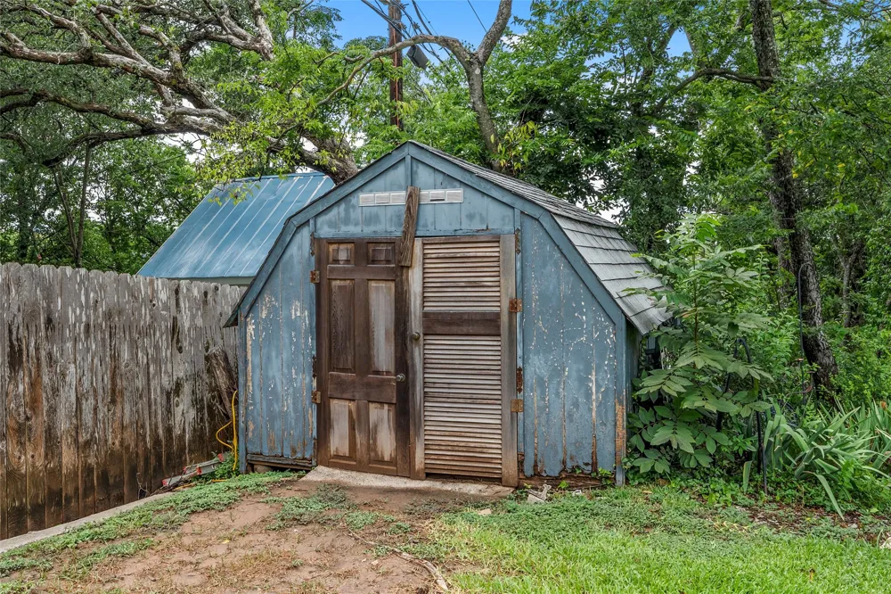 1124 Sierra Drive Woodway, TX 76712