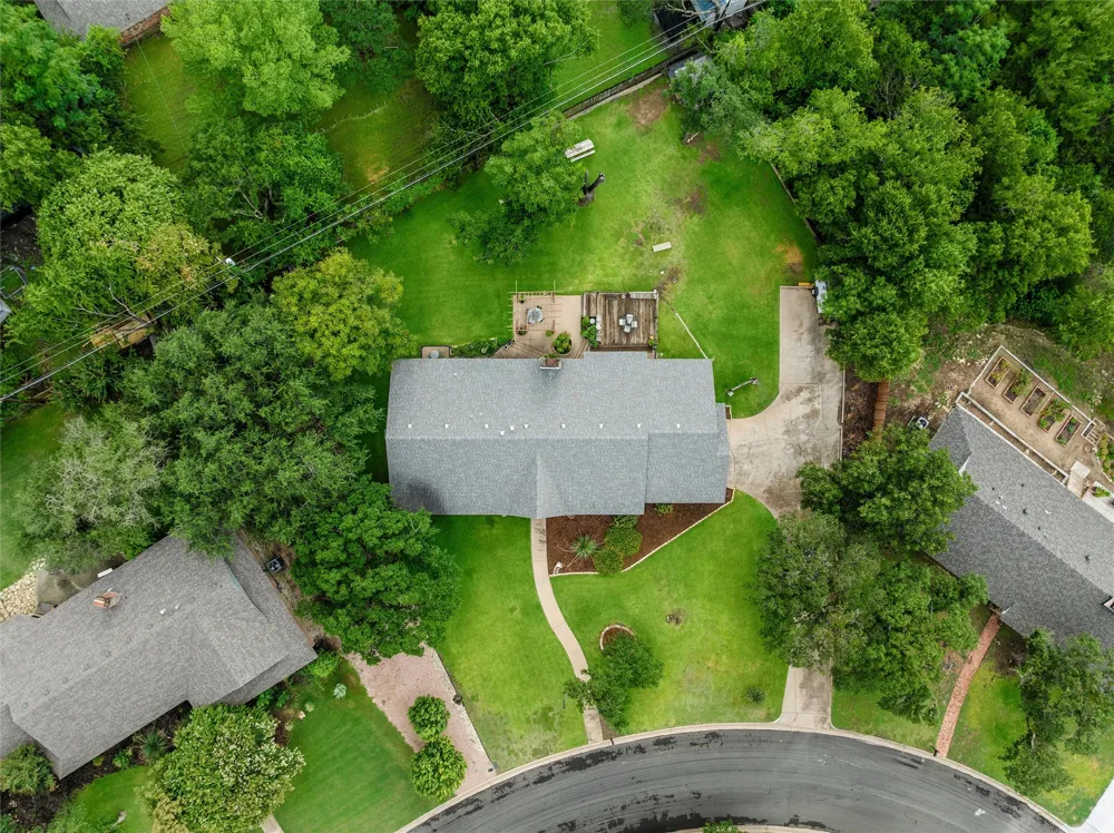 1124 Sierra Drive Woodway, TX 76712