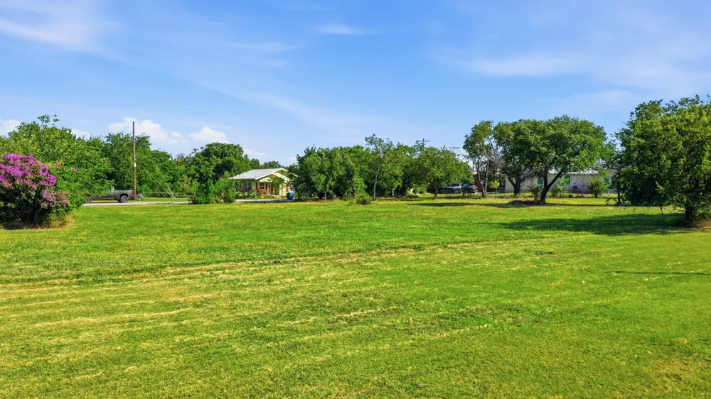 315 E Fm 1187 Aledo, TX 76008
