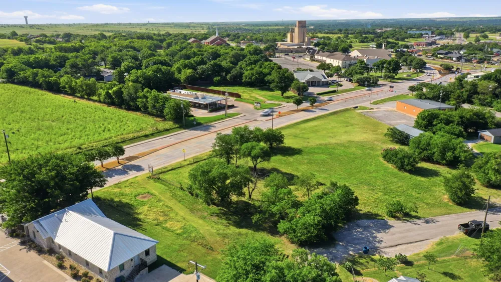 315 E Fm 1187 Aledo, TX 76008